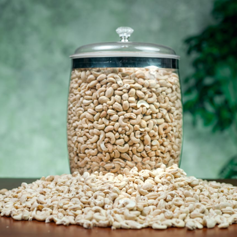 কাজুবাদাম (Cashew Nut) Medium White (India)